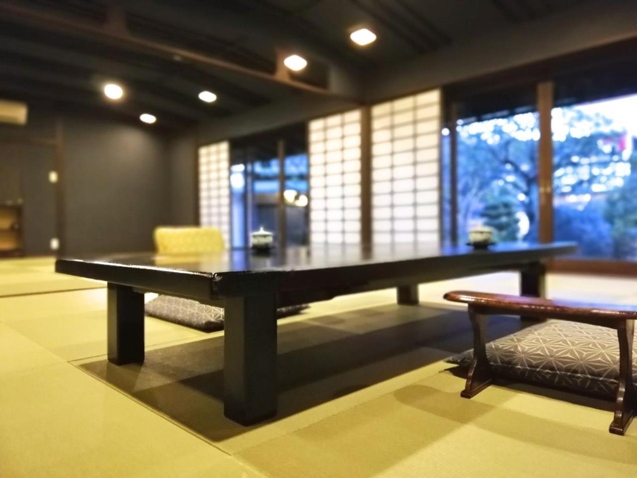 伊豆之国市 伊豆长冈石屋日式旅馆酒店 外观 照片