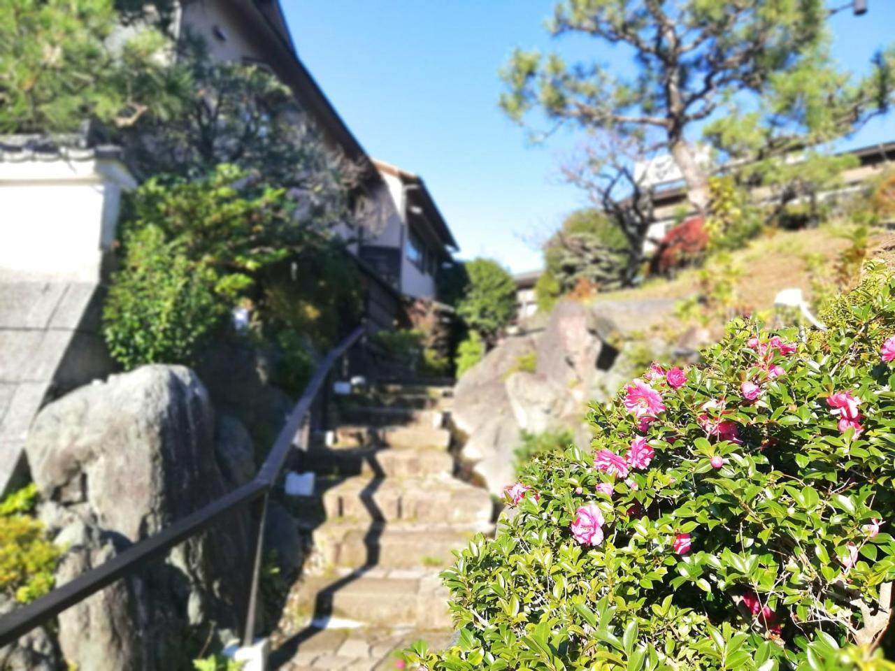伊豆之国市 伊豆长冈石屋日式旅馆酒店 外观 照片