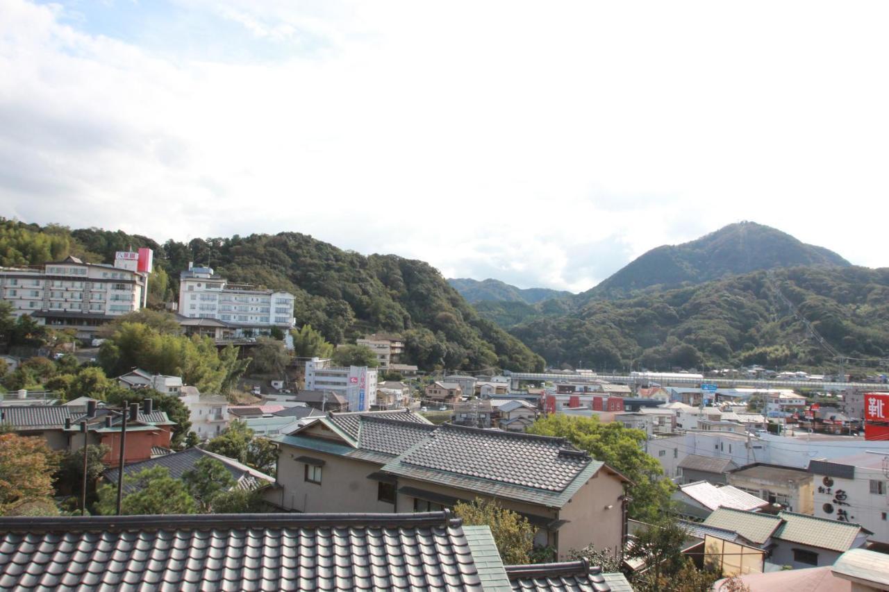 伊豆之国市 伊豆长冈石屋日式旅馆酒店 外观 照片